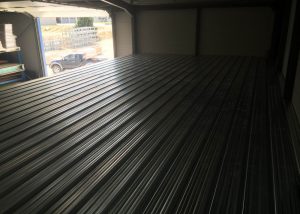 Réalisation d'un plancher intérieur par LGC Métal